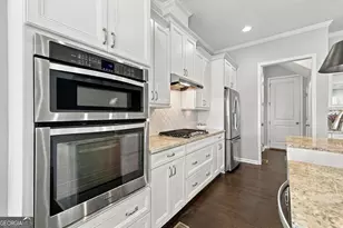 1010 Milhaven Dr, Roswell, GA 30076 - Photo 18