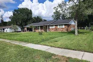 3350 Cross Fox Dr, Mulberry, FL 33860 - Photo 2