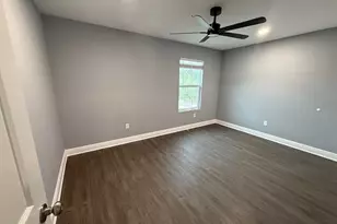 1135 Black Hawk Dr, Waynesville, GA 31566 - Photo 4