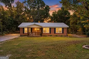 139 Oakwood Dr, Macon, GA 31211 - Photo 1