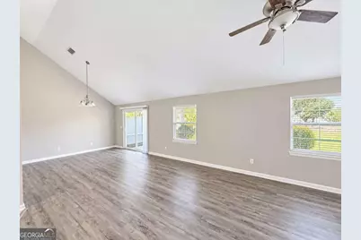 313 Gary Circle, Saint Marys, GA 31558 - Photo 10