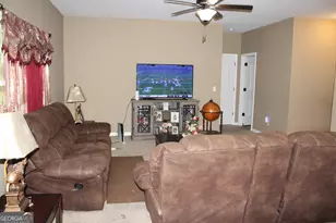5150 Kingsberry Ln, Columbus, GA 31907 - Photo 4