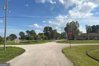 1991 SE Aires Lane, Port Saint Lucie, FL 34984 - Photo 4