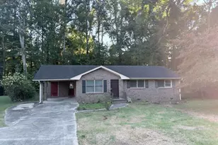 2959 Bobolink Dr, Rex, GA 30273 - Photo 1