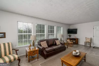 1180 Green Briar Drive, Madison, GA 30650 - Photo 10