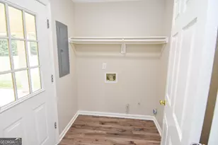 111 Meadowview Ln, Williamson, GA 30292 - Photo 14
