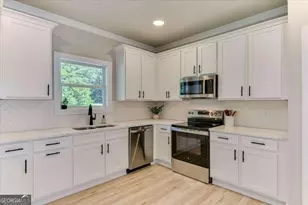 1198 Sunset Cove, Tignall, GA 30668 - Photo 10