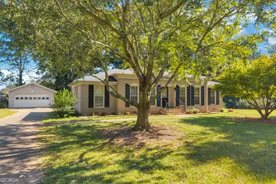123 Gilmer Street, Lavonia, GA 30553 - Photo 1