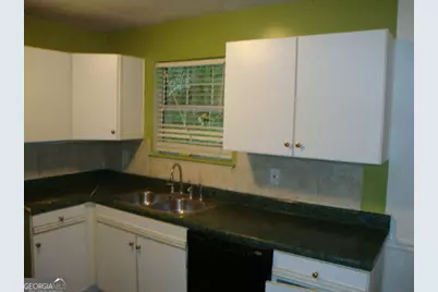 5469 Shirewick Lane, Lithonia, GA 30058 - Photo 2