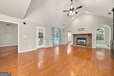 404 Cimaron Park, Peachtree City, GA 30269 - Photo 18