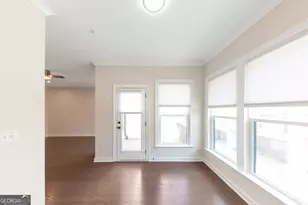 2130 Holtz Ln, Atlanta, GA 30318 - Photo 22