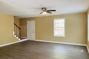 9 Bennett St, Newnan, GA 30263 - Photo 4