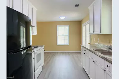 9 Bennett Street, Newnan, GA 30263 - Photo 14