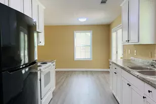 9 Bennett St, Newnan, GA 30263 - Photo 14