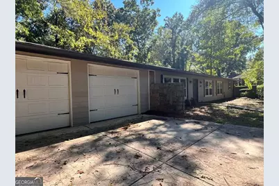 4274 Palm Springs Drive, Atlanta, GA 30344 - Photo 4