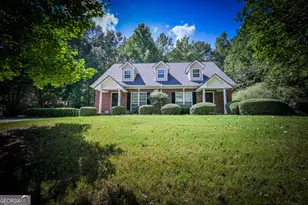 1021 Dash Dr, Bogart, GA 30622 - Photo 2