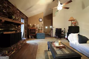 122 Joy Dr, Warner Robins, GA 31088 - Photo 4