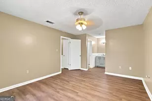 2092 Sherwood Dr, Valdosta, GA 31602 - Photo 16