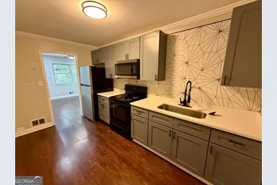 1403 Pine Avenue, Atlanta, GA 30344 - Photo 6