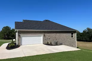 363 Eagle Ridge Rd, Macon, GA 31216 - Photo 2