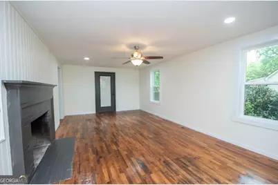 250 Lagrange Street, Grantville, GA 30220 - Photo 2