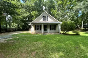 61 Clearwater Rd, Sharpsburg, GA 30277 - Photo 1