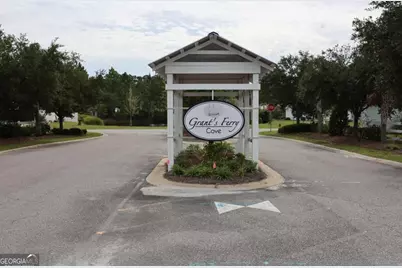 256 Bottlebrush Walk, Brunswick, GA 31525 - Photo 2