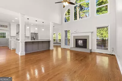 200 Maple Creek Chase, Woodstock, GA 30188 - Photo 4
