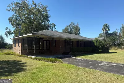 5347 7th Street, Malone, FL 32445 - Photo 2