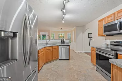 1724 Birkshire Ridge, McDonough, GA 30252 - Photo 6