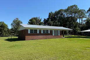 2108 Mayfair Pl, Waycross, GA 31501 - Photo 2