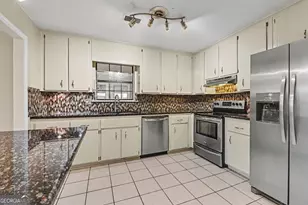 751 Coventry Township Pl, Marietta, GA 30062 - Photo 10