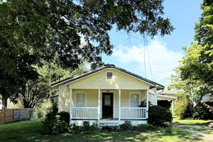 450 Bowdon St, Tallapoosa, GA 30176 - Photo 2