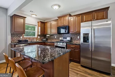 3051 Springdale Rd, Hapeville, GA 30354 - Photo 12