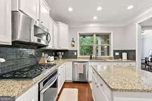 2560 Sibley Dr NE, Atlanta, GA 30324 - Photo 16