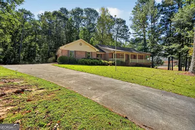 340 Country Side Drive, McDonough, GA 30252 - Photo 1
