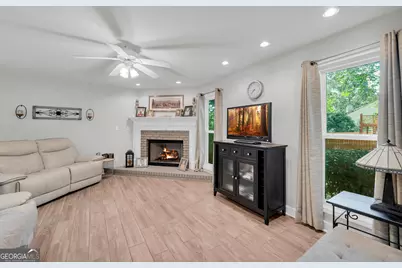 145 Crestview Drive, Jefferson, GA 30549 - Photo 12