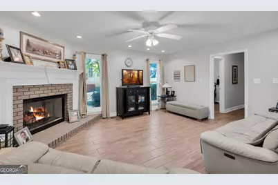 145 Crestview Drive, Jefferson, GA 30549 - Photo 10