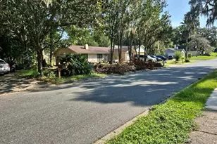 2415 Vega Dr, Tallahassee, FL 32303 - Photo 4