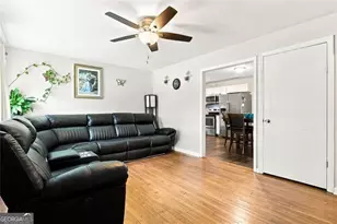 1137 SE Redford Dr SE, Atlanta, GA 30315 - Photo 10