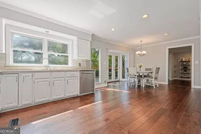 2380 Defoors Ferry Road NW, Atlanta, GA 30318 - Photo 18