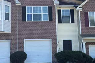 547 Maggie Ln, Jonesboro, GA 30238 - Photo 2