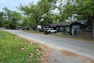 225 W Jessamine St, Fitzgerald, GA 31750 - Photo 38