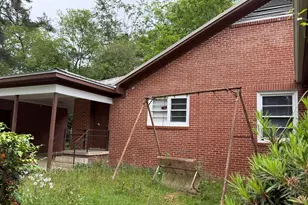 225 W Jessamine St, Fitzgerald, GA 31750 - Photo 14