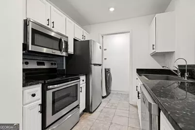 1075 Peachtree Walk NE #A517, Atlanta, GA 30309 - Photo 8