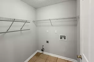 10867 Knotty Pine Pl, Hampton, GA 30228 - Photo 6