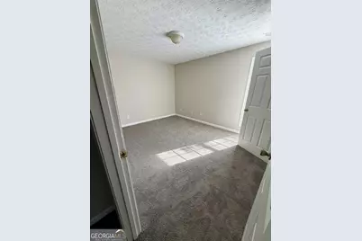 9154 Claude Court, Jonesboro, GA 30238 - Photo 12