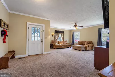183 Meadow Street, Tallapoosa, GA 30176 - Photo 6