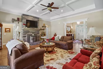 255 Rogers Circle, Claxton, GA 30417 - Photo 4