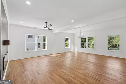 2303 Whites Mill Road, Decatur, GA 30032 - Photo 10